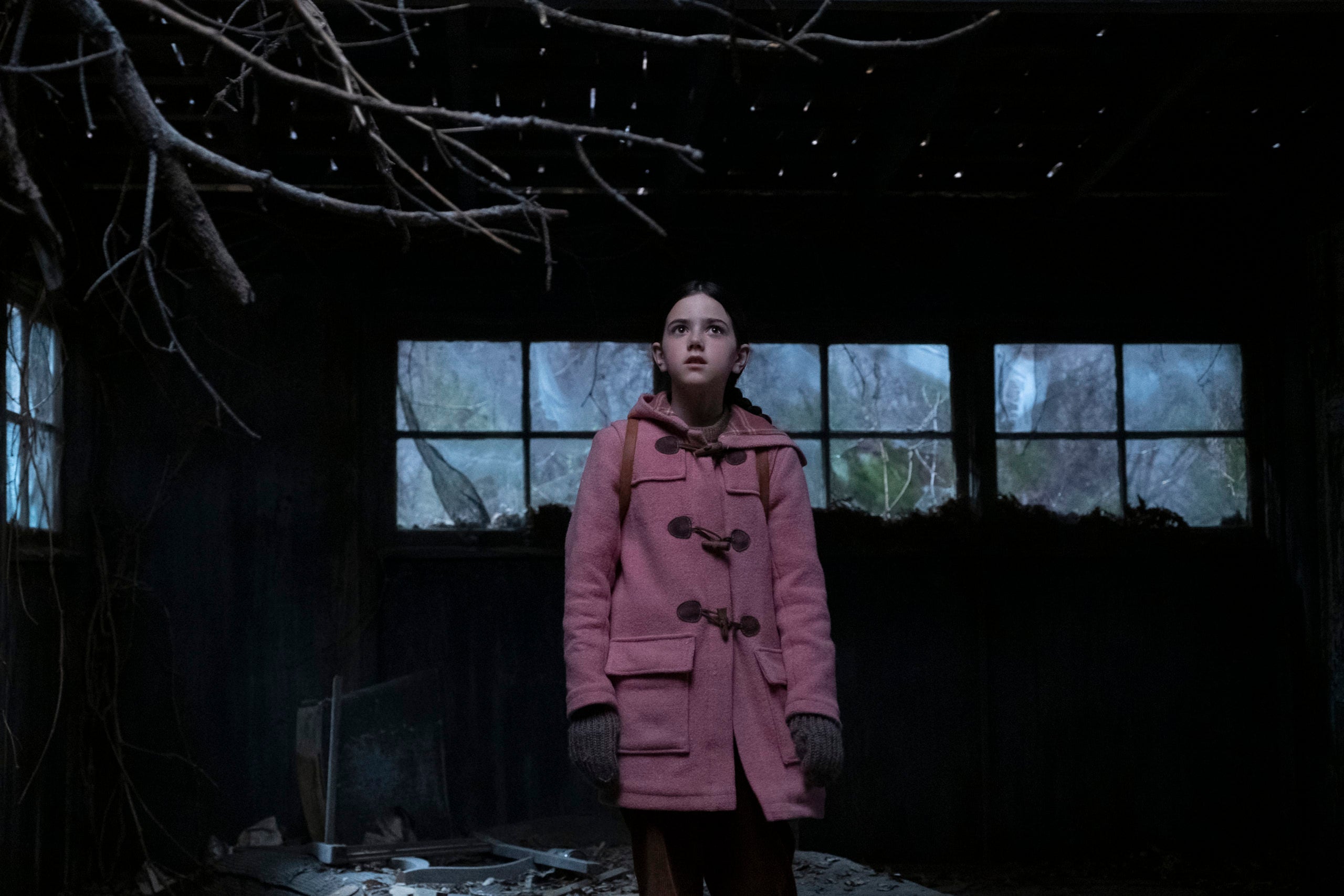 Series Loop ‘Tales From the Loop’ Is a Great Sci-Fi Show About How Sad and Lonely ...
