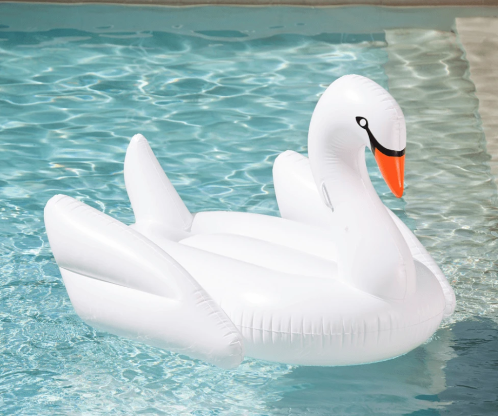 How the Kiddie Pool Became This Summer’s Must-Have Instagram Accessory