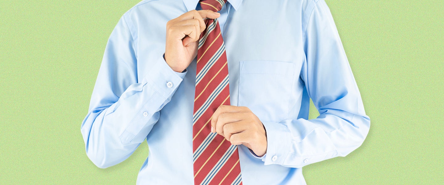 can you wear a tie without a jacket