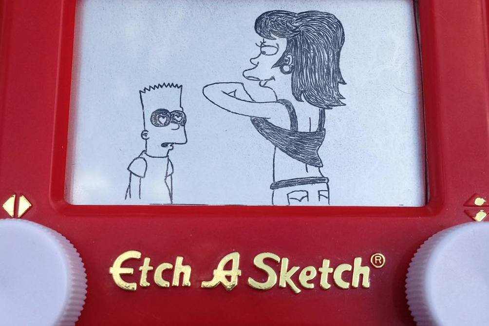 Artist goes viral for creating amazing Etch A Sketch drawings