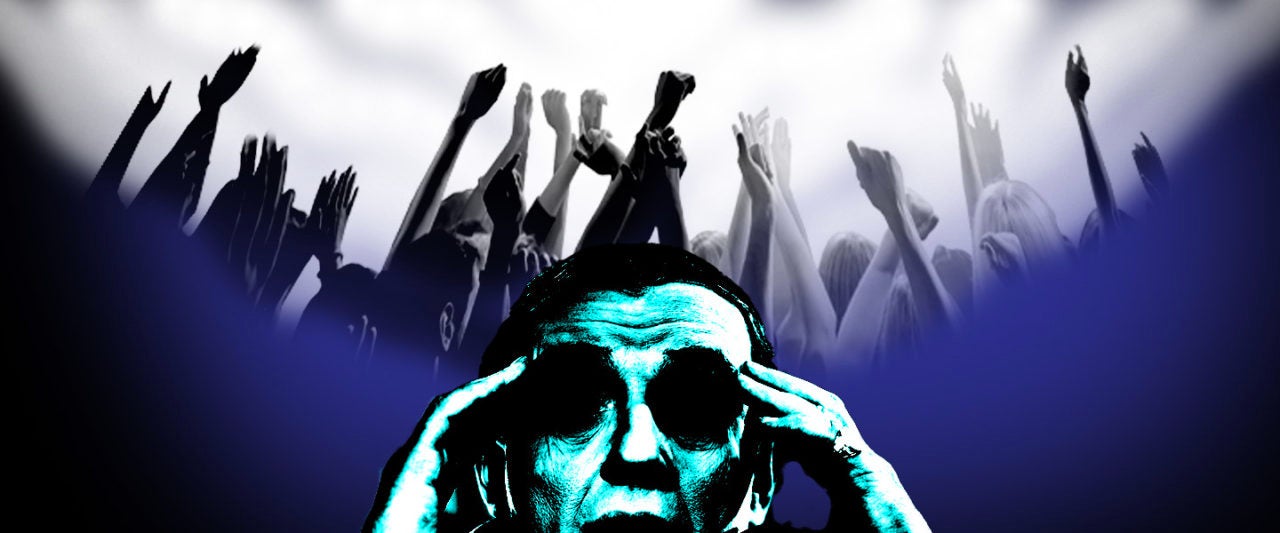 How to Get Over Your Irrational Fear of Crowds