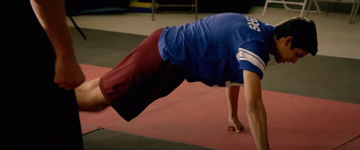 Knuckle Push-Ups, 'Cobra Kai'-Style: Are Knuckle Push-ups Bad?