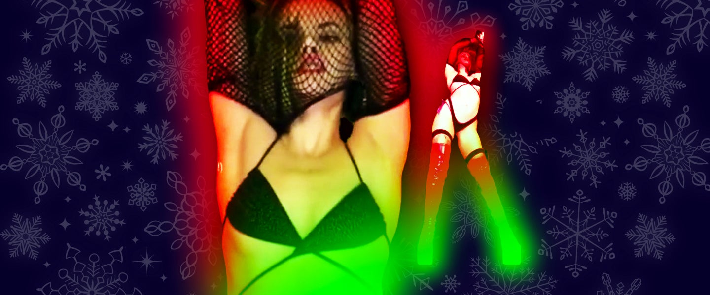 NAOMIDROME Is the Internets Most Unique Live Bikini Bar