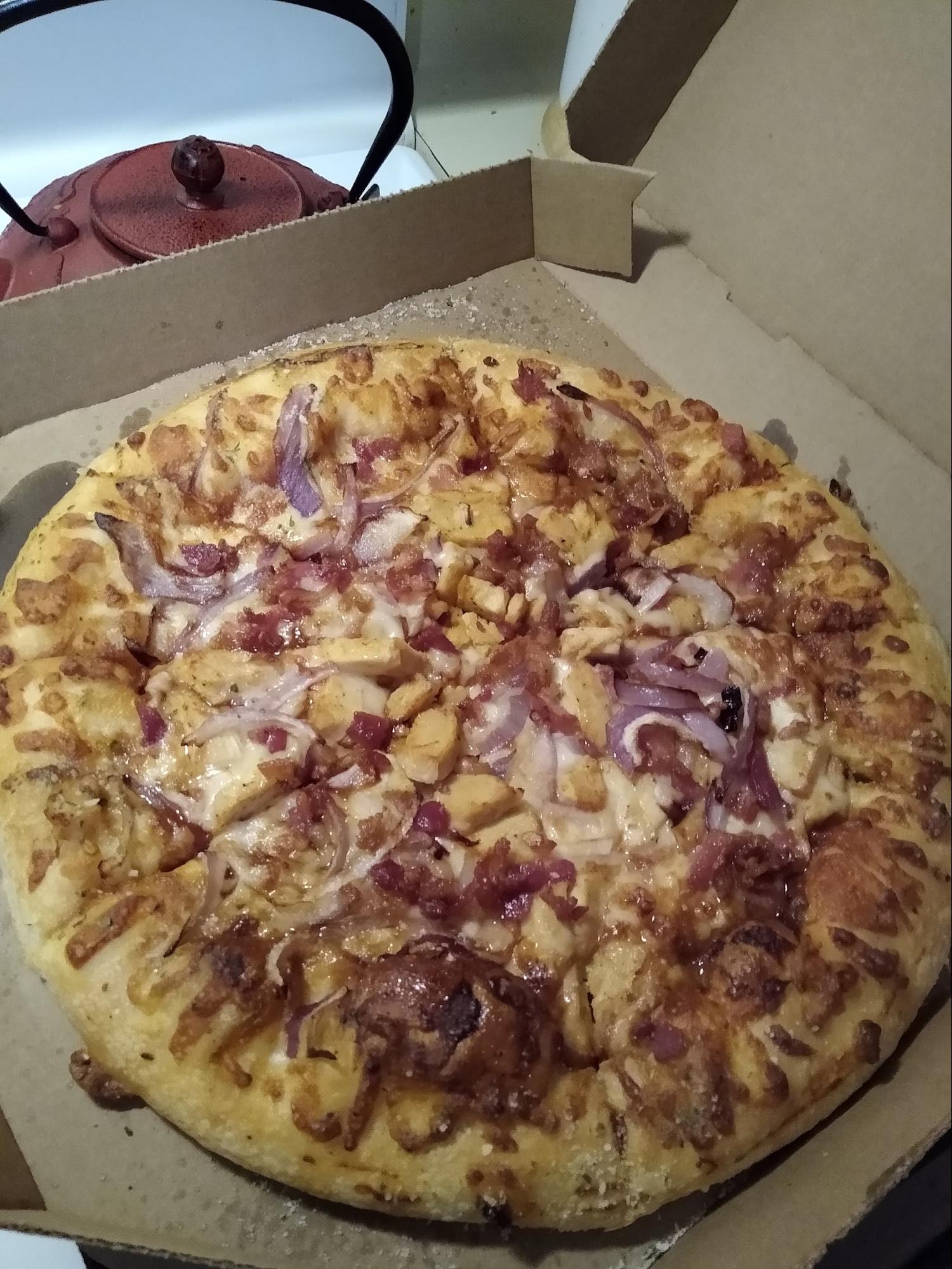 Pizza Hut's Triple Treat Box ; Social Network Box – BUTTER THEORY