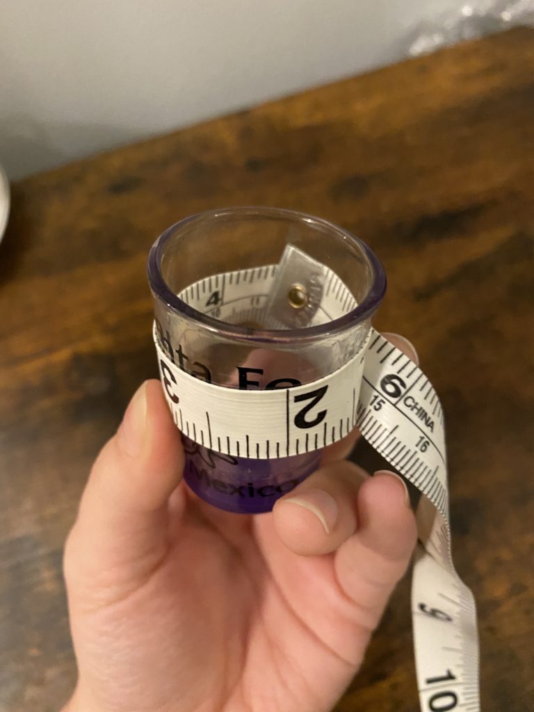 Average girth of male