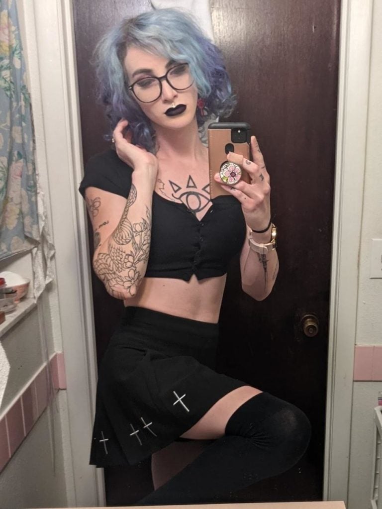 Violet Valentine is OnlyFans’ Communist Sweetheart