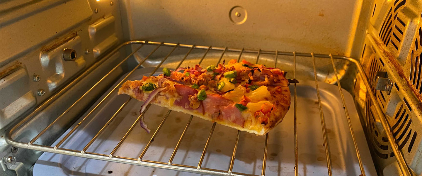 how-to-reheat-pizza-in-air-fryer-a-hungry-guy-s-guide