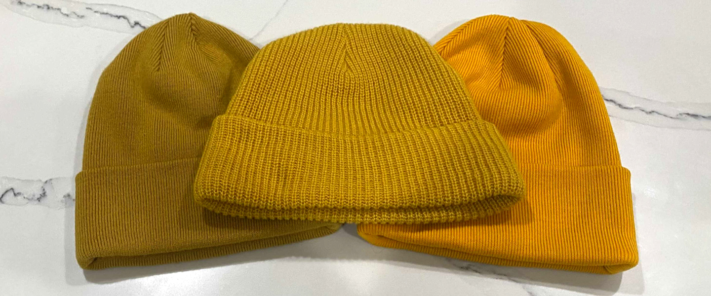 Engager øjenvipper otte This Is the Beanie Color That Goes with Everything